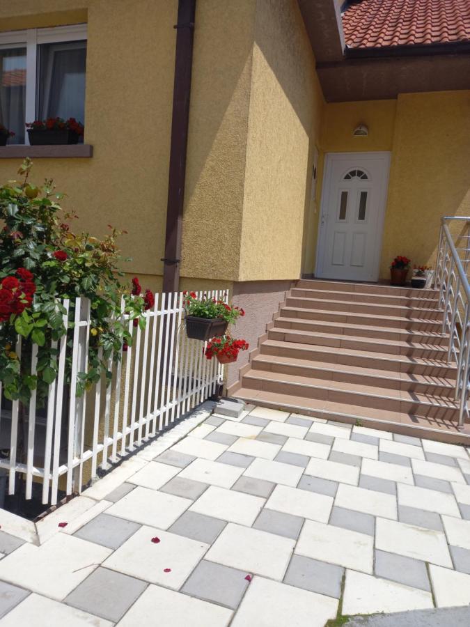 Leda Apartmani Smederevo Bagian luar foto